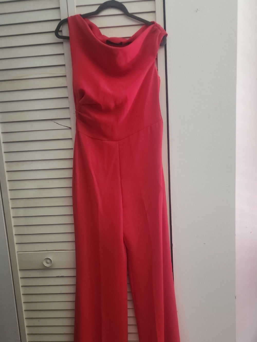 Red Sleeveless Wide-Leg Jumpsuit MANGO IN A MEDIUM